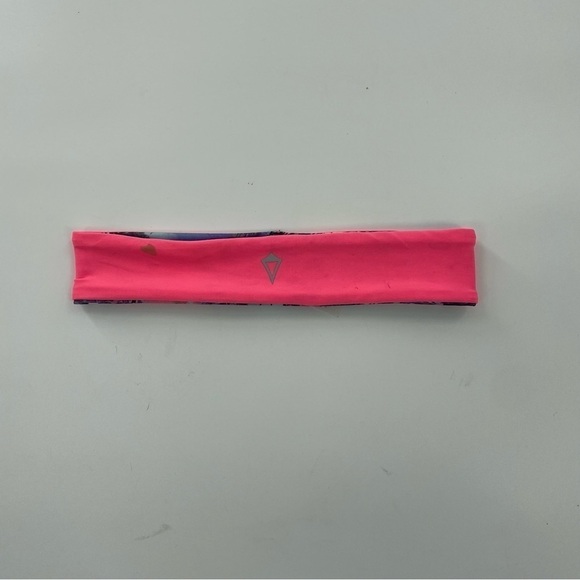 Ivivva by‎ Lululemon Reversible headband in Pink and Purple - Picture 6 of 6